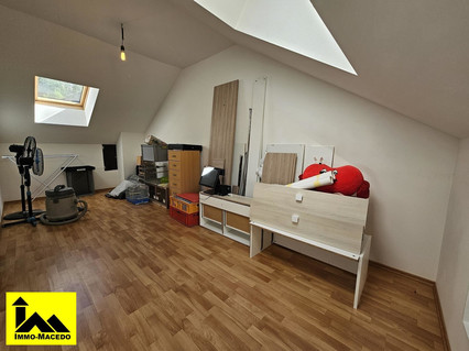 Maison mitoyenne 5 chambre(s) à vendre à Larochette