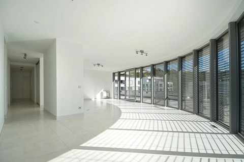 Penthouse com 3 quarto(s) para alugar em Luxembourg-Dommeldange