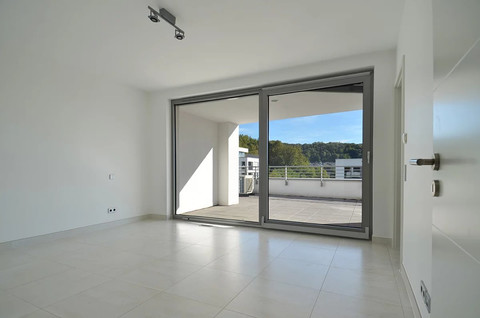 Penthouse com 3 quarto(s) para alugar em Luxembourg-Dommeldange