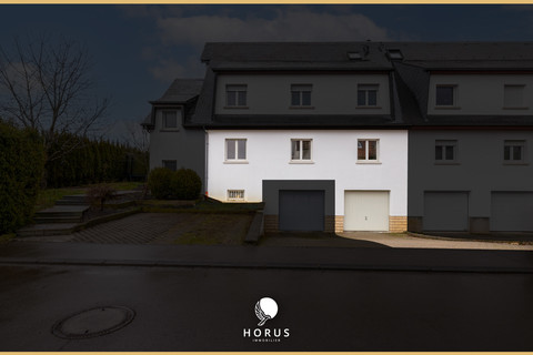 Apartamento com 4 quarto(s) para venda em Kehlen