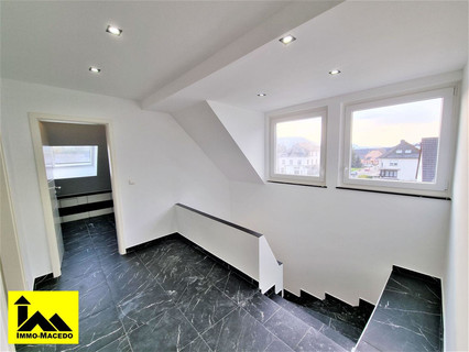 Duplex com 4 quarto(s) para venda em Bettendorf