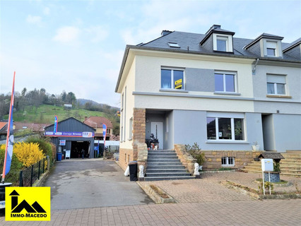 Duplex com 4 quarto(s) para venda em Bettendorf