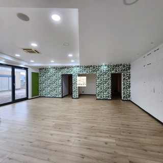 Local comercial para alugar em Strassen