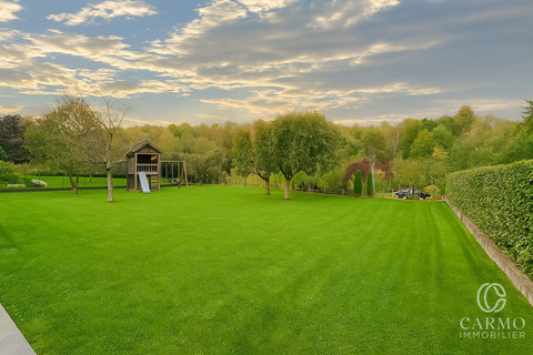 Villa with 4 bedroom(s) to sell in Mamer