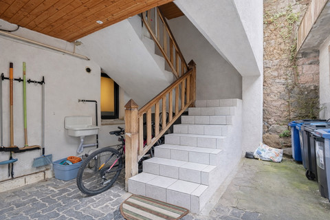 Bloco de apartamentos com 6 quarto(s) para venda em Diekirch