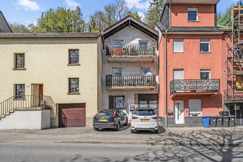 Bloco de apartamentos com 6 quarto(s) para venda em Diekirch