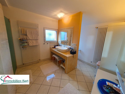 House with 4  bedroom(s) to sell in Weiskirchen