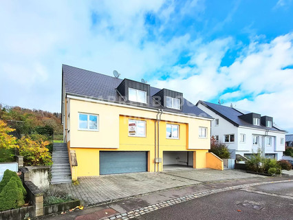 Maisonettewohnung über drei Etagen (Triplex) com 4 quarto(s) para alugar em Junglinster