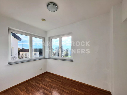 Maisonettewohnung über drei Etagen (Triplex) com 4 quarto(s) para alugar em Junglinster