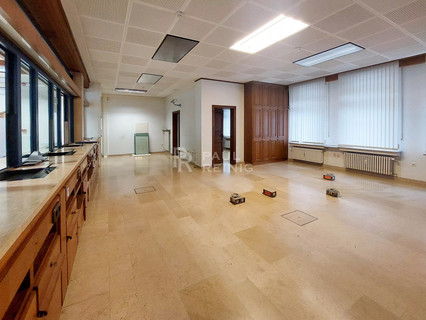 Residência com 8 quarto(s) para venda em Vianden