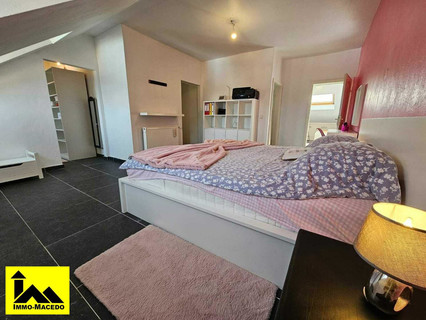 Haus 7 Zimmer zu verkaufen in Niederfeulen