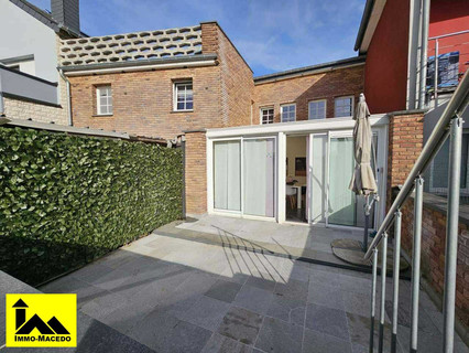 Haus 7 Zimmer zu verkaufen in Niederfeulen