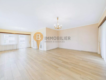 Moradia com 5 quarto(s) para venda em Meispelt