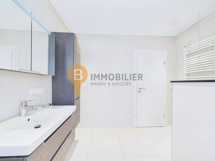 Moradia com 5 quarto(s) para venda em Meispelt