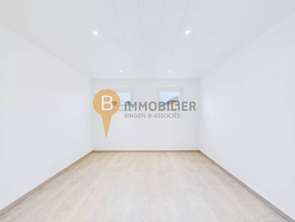 Moradia com 5 quarto(s) para venda em Meispelt