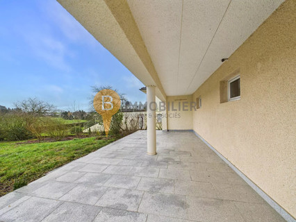 Moradia com 5 quarto(s) para venda em Meispelt