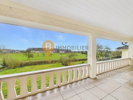 Moradia com 5 quarto(s) para venda em Meispelt