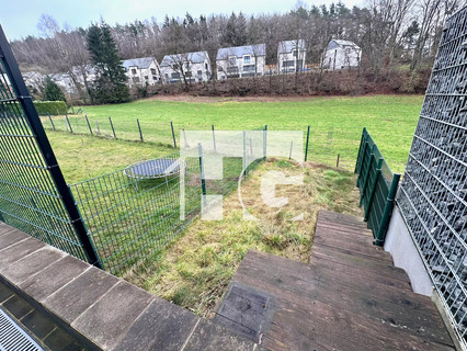 Moradia geminada com 4 quarto(s) para venda em Hobscheid