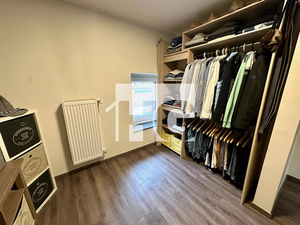 Moradia geminada com 4 quarto(s) para venda em Hobscheid