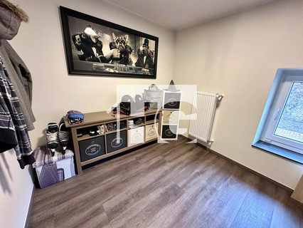 Moradia geminada com 4 quarto(s) para venda em Hobscheid