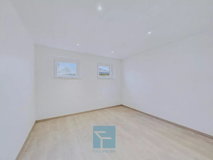 Moradia com 5 quarto(s) para venda em Meispelt