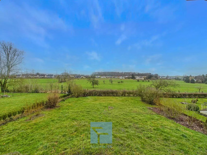 Moradia com 5 quarto(s) para venda em Meispelt