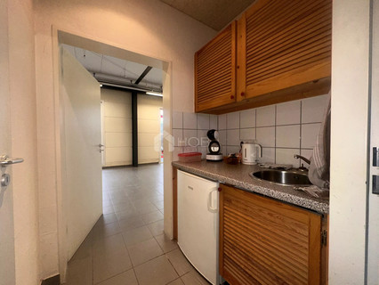 Local industrial para venda em Eschdorf