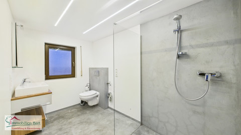 Moradia com 1  quarto(s) para venda em Merzig-Brotdorf