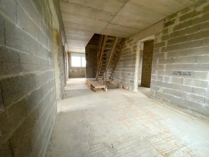 Moradia com 5 quarto(s) para venda em Erpeldange (Bous)