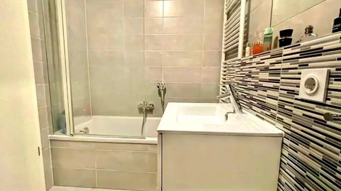 Apartamento com 2 quarto(s) para venda em Differdange