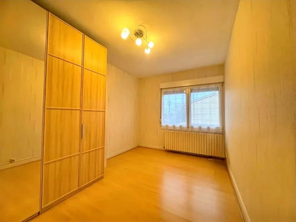 Casa de aldeia com 3 quarto(s) para venda em Longwy