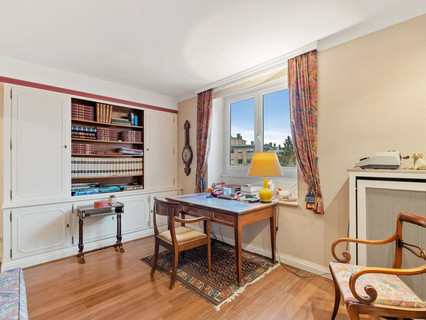 Moradia geminada com 7 quarto(s) para venda em Luxembourg-Belair