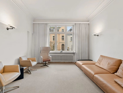 Moradia geminada com 7 quarto(s) para venda em Luxembourg-Belair