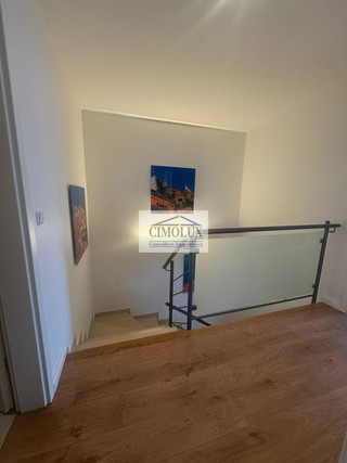 Duplex com 4 quarto(s) para venda em Aspelt