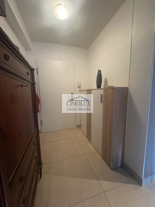 Duplex com 4 quarto(s) para venda em Aspelt