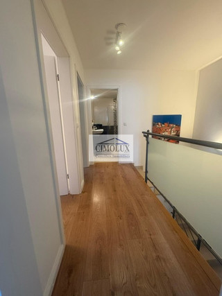 Duplex com 4 quarto(s) para venda em Aspelt