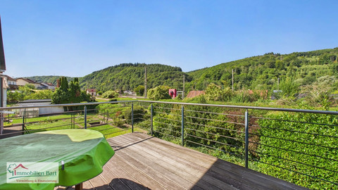 Moradia com 3  quarto(s) para venda em Mettlach-Saarhölzbach