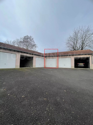 Apartamento com 2 quarto(s) para venda em Clemency