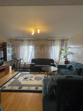 Apartamento com 2 quarto(s) para venda em Clemency