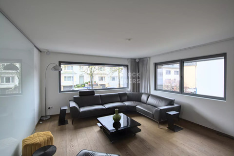 Moradia geminada com 4 quarto(s) para alugar em Luxembourg-Merl