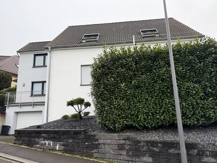 Casa de aldeia com 3 quarto(s) para venda em Grevenmacher