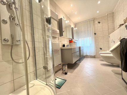 Casa de aldeia com 5 quarto(s) para venda em Luxembourg-Bonnevoie