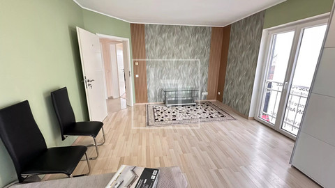 Casa de aldeia com 5 quarto(s) para venda em Perl