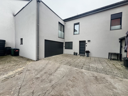 Moradia com 4 quarto(s) para venda em Assel