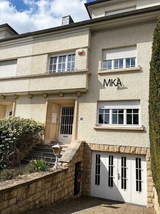 Moradia geminada com 5 quarto(s) para alugar em Luxembourg-Belair
