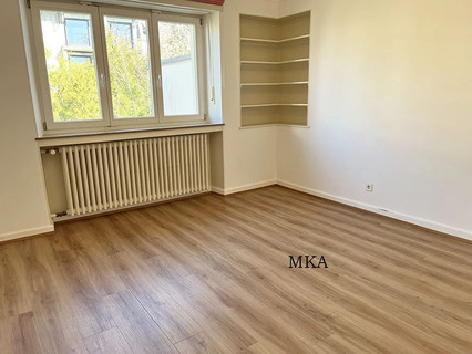 Moradia geminada com 5 quarto(s) para alugar em Luxembourg-Belair