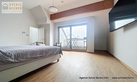 Moradia com 4 quarto(s) para venda em Hünsdorf