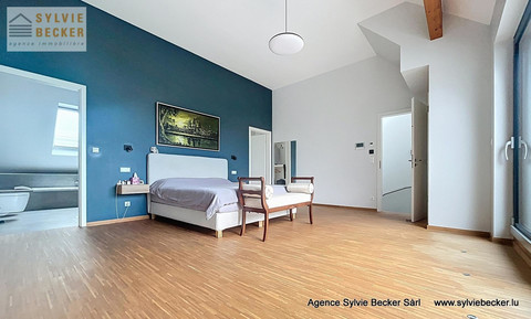 Moradia com 4 quarto(s) para venda em Hünsdorf