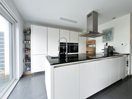 Moradia geminada com 4 quarto(s) para alugar em Mamer