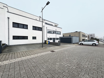 Moradia geminada com 4 quarto(s) para alugar em Mamer